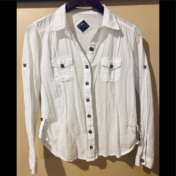 Blanc Du Nil Tops - Small Blanc Du Nil Boutique Button Up Top